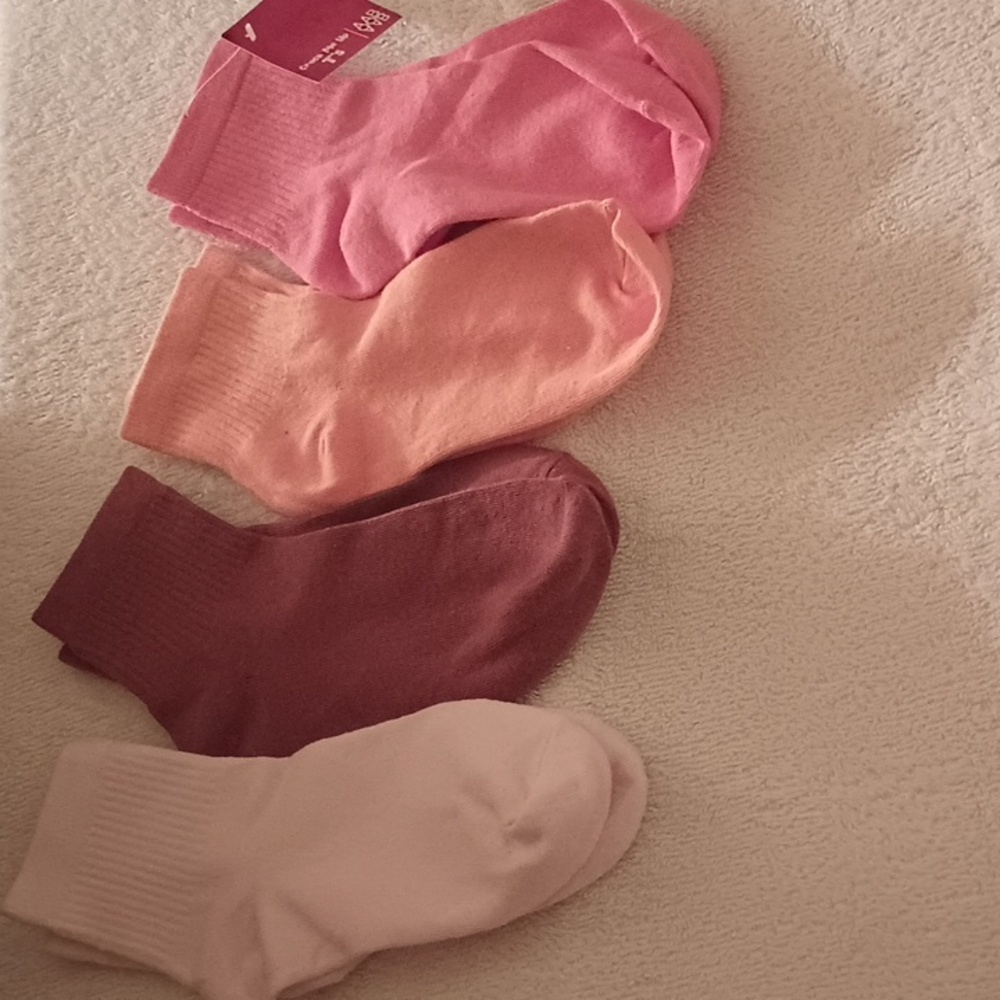 Crack me up ts socks bundles 4 pair